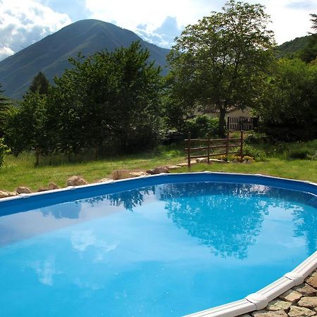 B&B Cascina Dell'Orso Castelsantangelo sul Nera Eksteriør billede