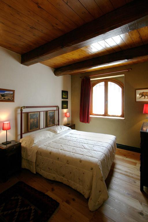 B&B Cascina Dell'Orso Castelsantangelo sul Nera Eksteriør billede